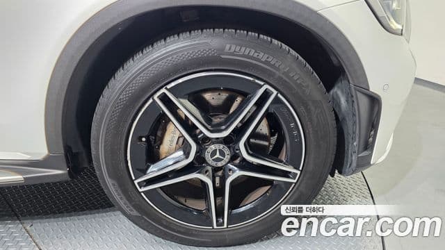 Mercedes-Benz GLC-Class 2020 — ფოტო 29/37