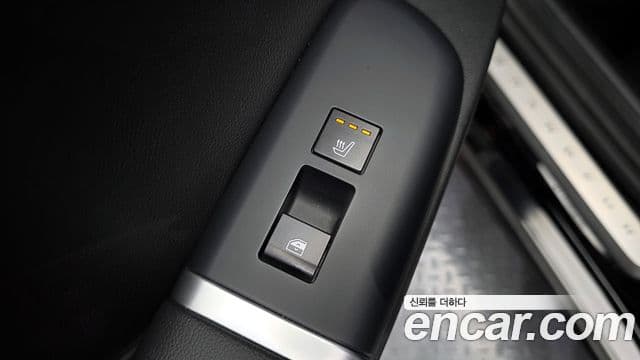 Hyundai Grandeur 2023 — ფოტო 19/20