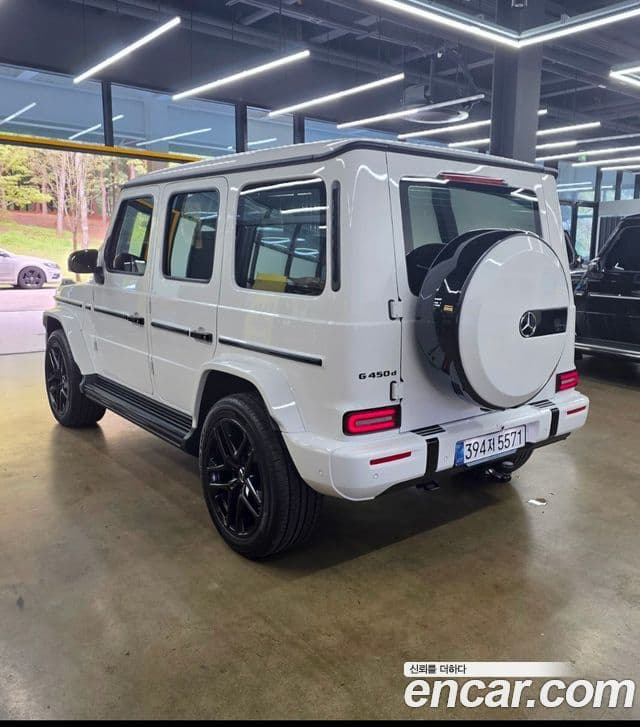 Mercedes-Benz G-Class 2025 — ფოტო 1/11