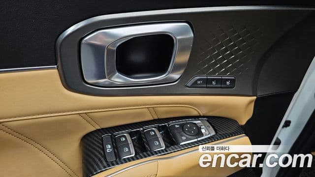 Kia Sorento 2021 — Şəkil 17/20