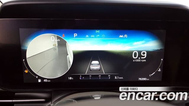 Kia Carnival 2021 — ფოტო 8/20
