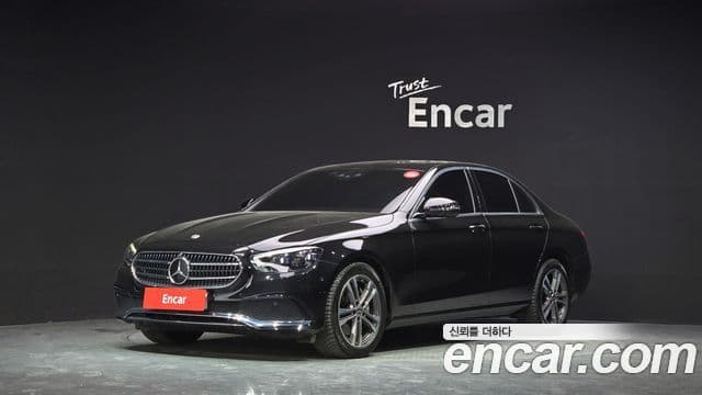 Mercedes-Benz E-Class 2022 — Şəkil 20/20