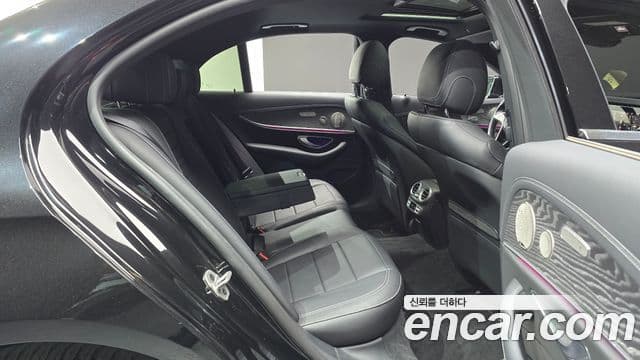Mercedes-Benz E-Class 2022 — Şəkil 11/20