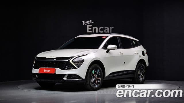 Kia Sportage 2023 — ფოტო 1/20