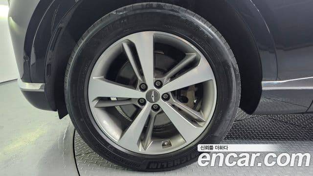 Genesis GV80 2021 — ფოტო 5/20