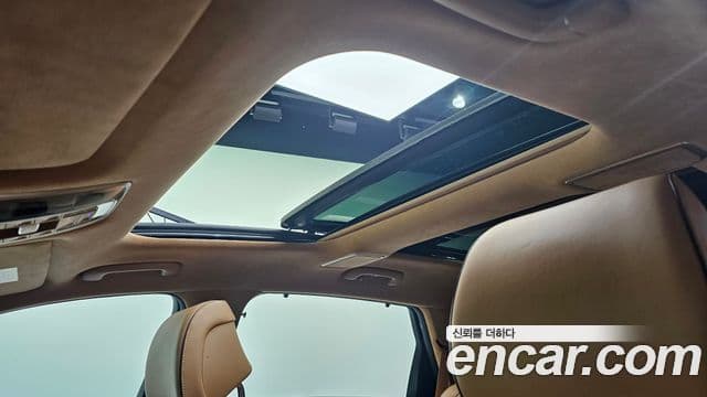 Genesis GV80 2021 — ფოტო 19/20