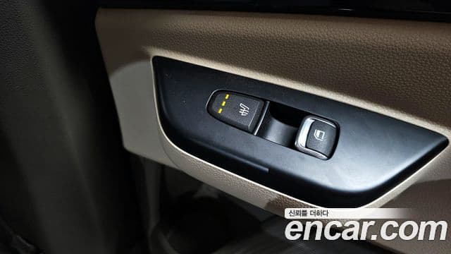 Kia Carnival 2022 — Şəkil 19/20