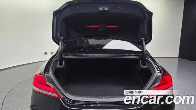 Genesis G70 2019 — Şəkil 20/20