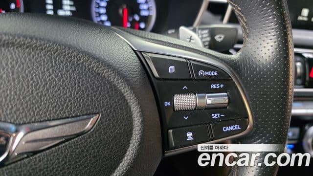 Genesis G70 2019 — Photo 21/37