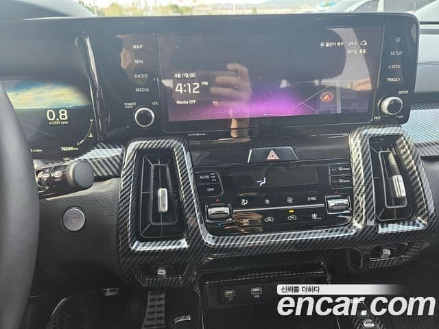 Kia Sorento 2021 — ფოტო 14/20