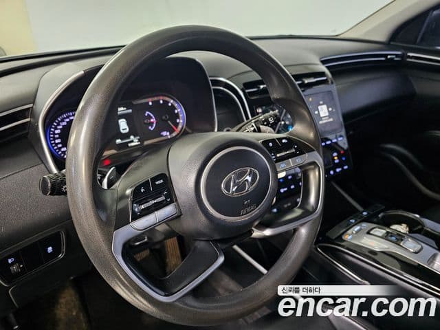 Hyundai The New Tucson 2021 — Фото 7/20