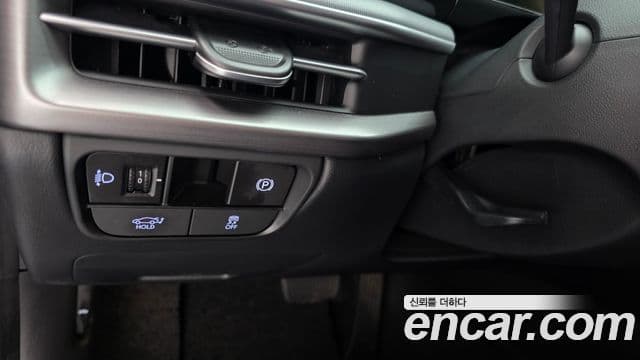Hyundai Grandeur 2023 — Şəkil 16/20