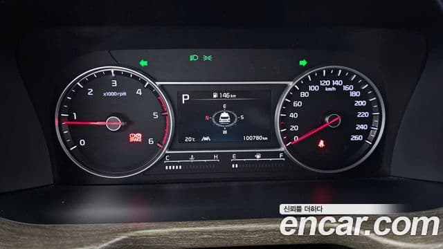 Kia Sorento 2020 — Фото 8/20