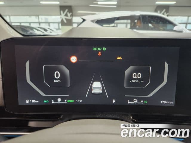 Kia Carnival 2025 — ფოტო 3/20