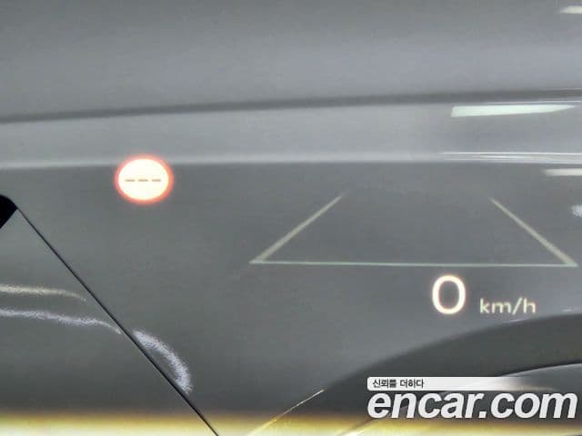 Kia Carnival 2025 — ფოტო 8/20
