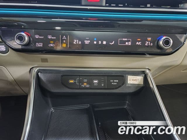 Kia Carnival 2025 — ფოტო 11/20