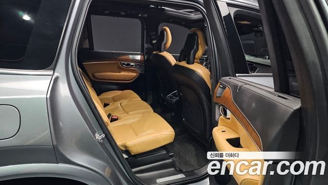 Volvo XC90 2020 — Şəkil 11/20