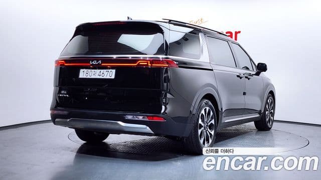 Kia Carnival 2022 — Şəkil 2/20