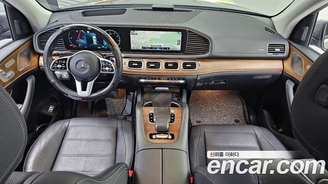 Mercedes-Benz GLE-Class 2019 — ფოტო 7/20