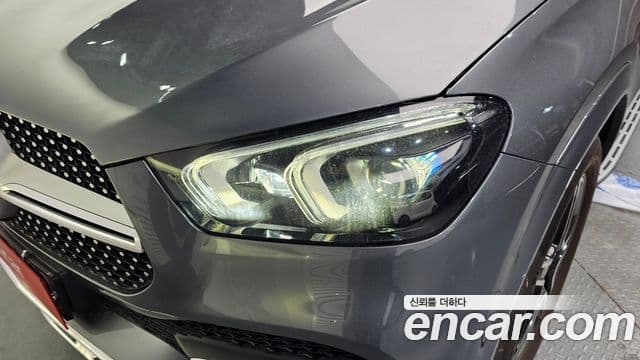 Mercedes-Benz GLE-Class 2019 — ფოტო 23/30