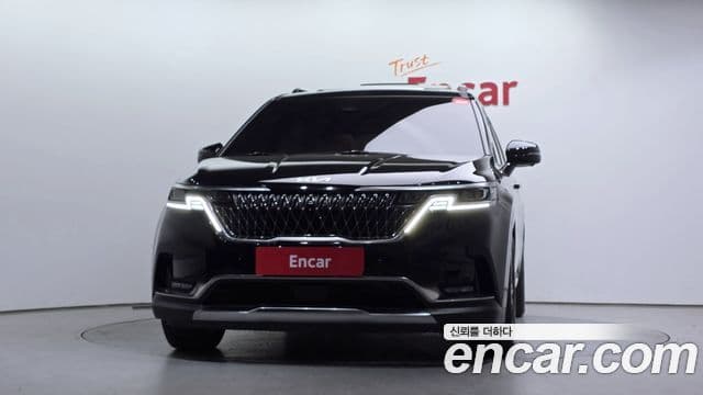 Kia Carnival 2023 — Фото 3/20