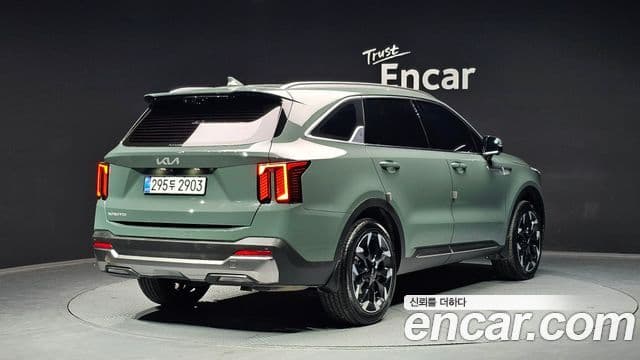 Kia Sorento 2025 — ფოტო 2/20