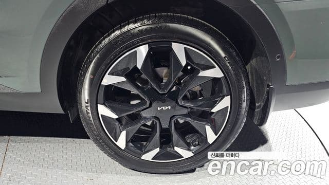 Kia Sorento 2025 — ფოტო 5/20