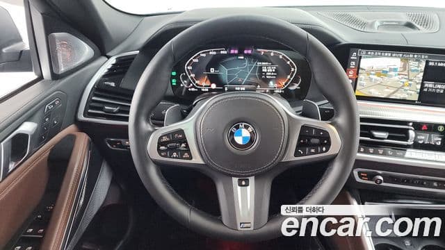 BMW X6 2022 — ფოტო 12/20