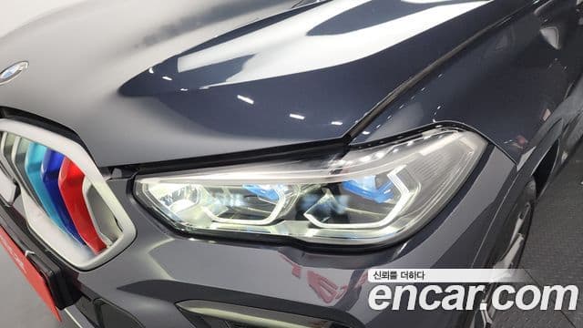 BMW X6 2022 — Photo 3/30