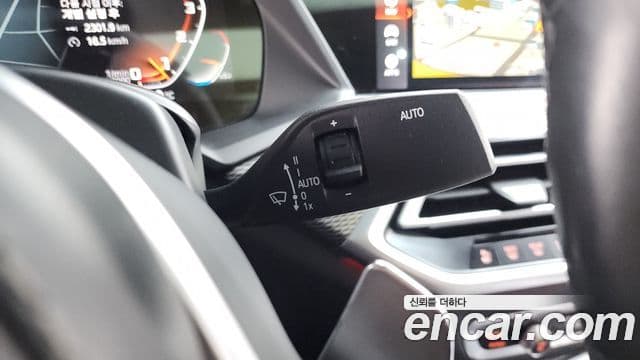 BMW X6 2022 — Photo 14/30