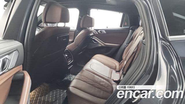 BMW X6 2022 — Photo 20/30