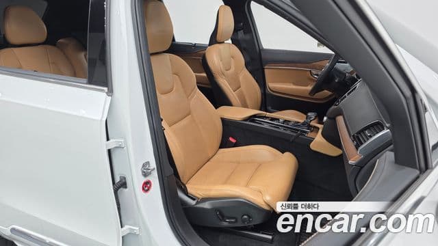 Volvo XC90 2019 — ფოტო 11/20