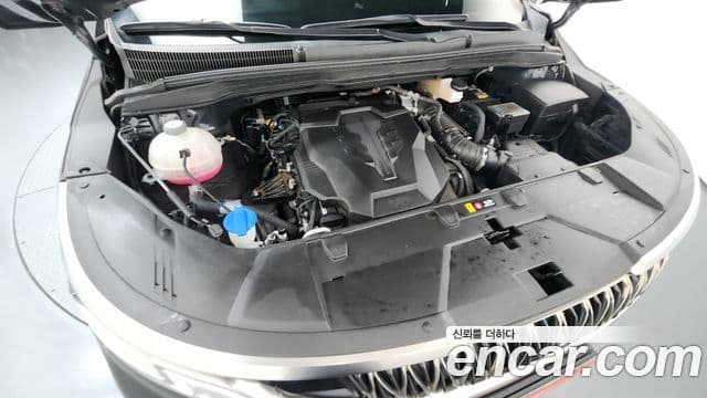 Kia Carnival 2023 — ფოტო 15/20