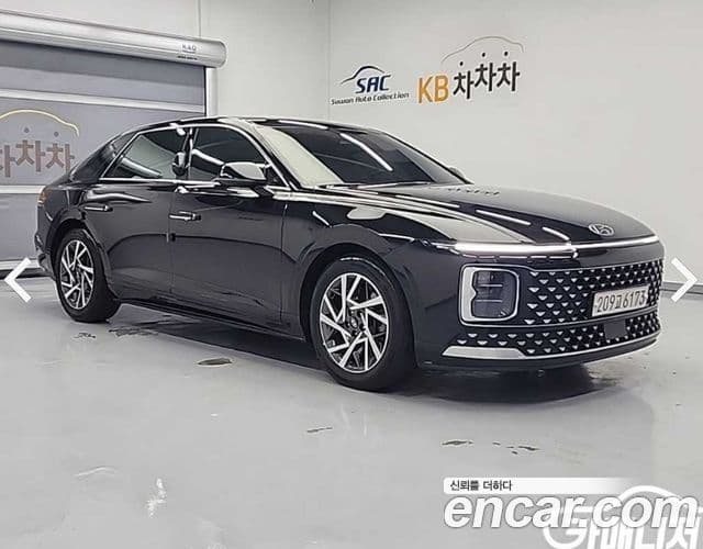Hyundai Grandeur Hybrid 2023 — ფოტო 6/19