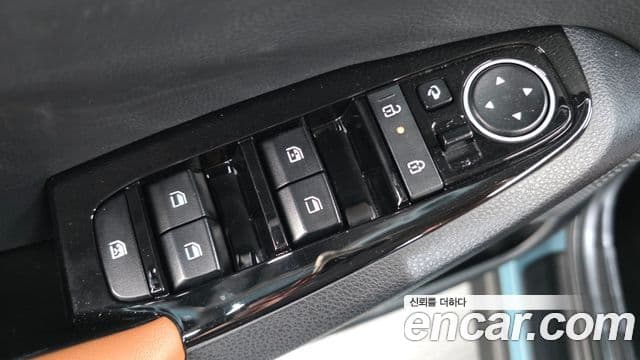 Kia Seltos 2024 — ფოტო 12/20