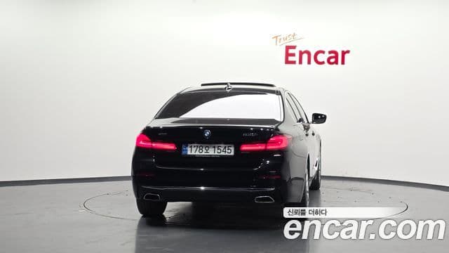BMW 5 Series 2022 — Şəkil 4/20