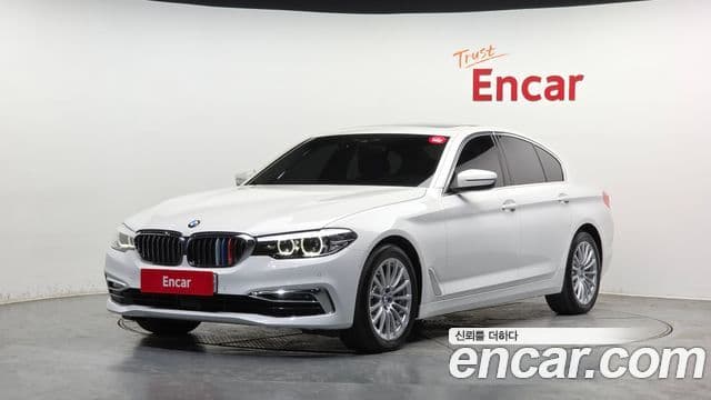 BMW 5 Series 2019 — Şəkil 1/20
