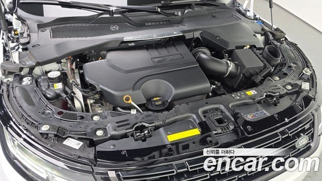 Land Rover Range Rover Evoque 2025 — ფოტო 10/20