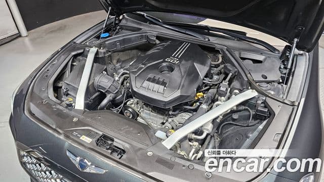 Genesis G70 2018 — ფოტო 6/20