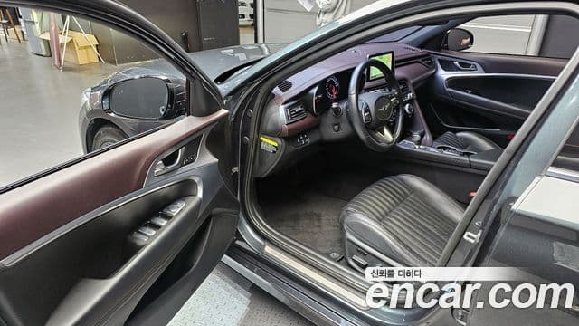 Genesis G70 2018 — ფოტო 10/20