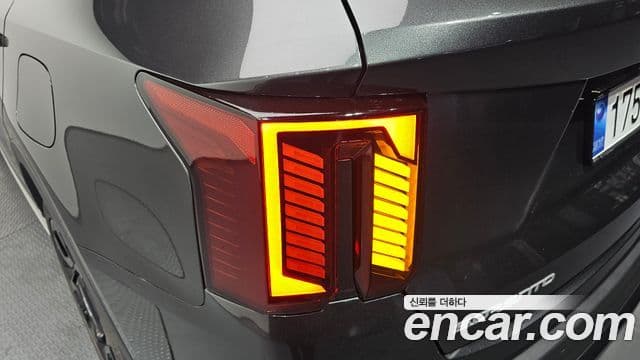 Kia Sorento 2025 — Şəkil 24/31