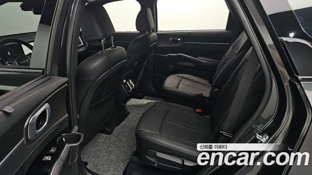 Kia Sorento 2025 — Şəkil 19/31