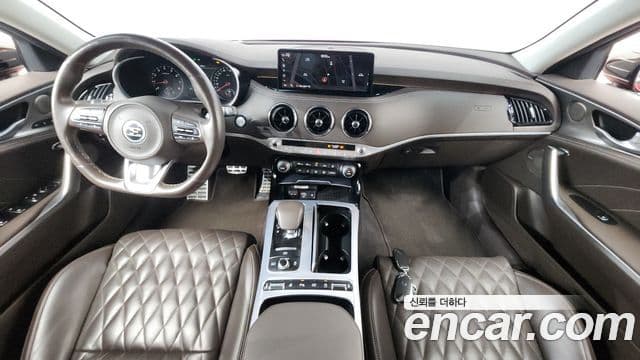 Kia Stinger 2020 — Şəkil 7/20