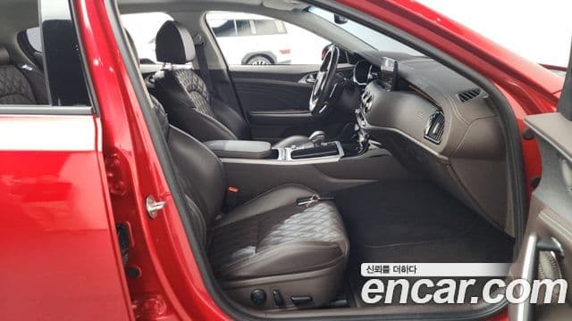 Kia Stinger 2020 — Şəkil 11/20