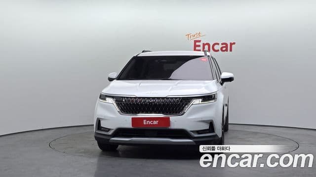 Kia Carnival 2023 — Фото 3/20