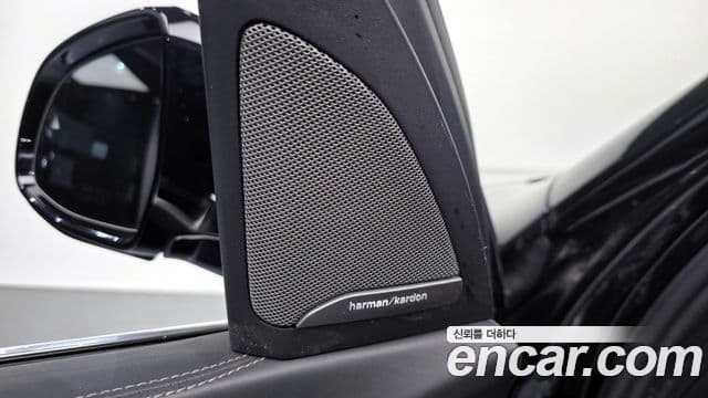 BMW X5 2021 — Photo 12/20