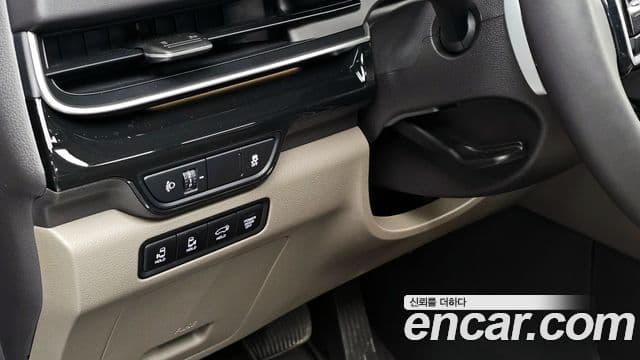 Kia Carnival 2024 — Фото 15/20