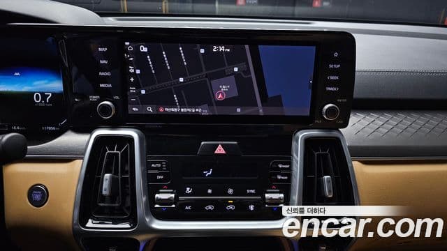 Kia Sorento 2020 — Фото 14/20