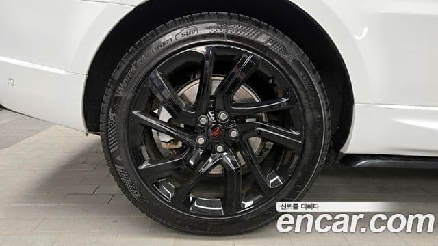 Land Rover Range Rover Sport 2022 — фото 5 из 20