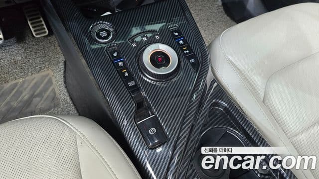 Kia Niro 2022 — Фото 9/20